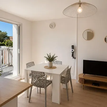 Appartamento T2 Renove Avec Balcon, Parking Prive, A 2 Pas Des Plages De Pour 4 Personnes - Fr-1-239-1071 Capbreton